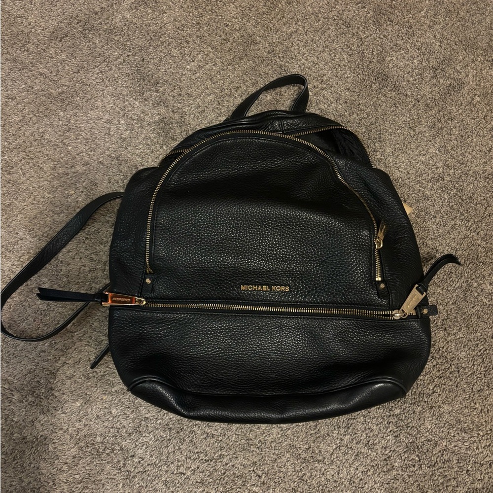 black michael kors backpack